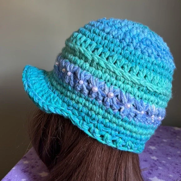 Crochet daffodil newsboy baseball hat medium acrylic yarn new - Picture 5 of 11